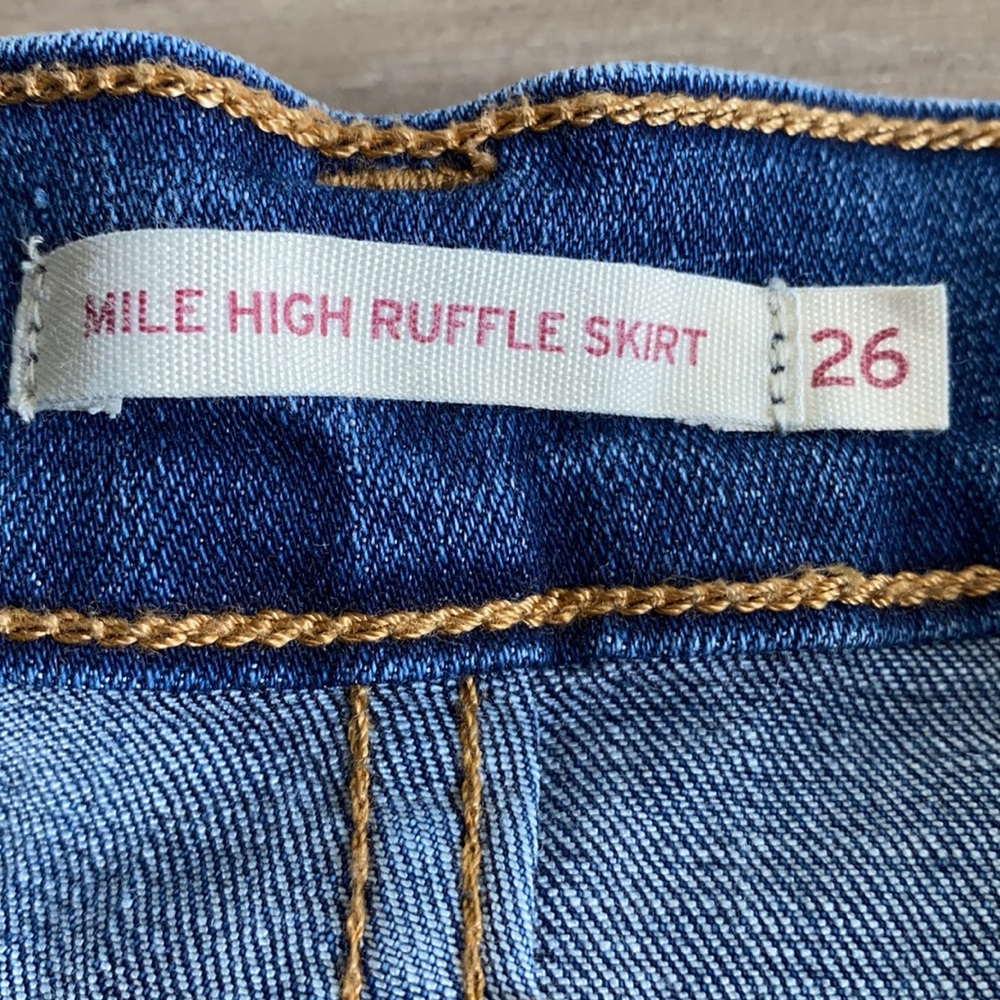 LEVIS MILE HIGH RUFFLE SKIRT - Picture 4 of 5
